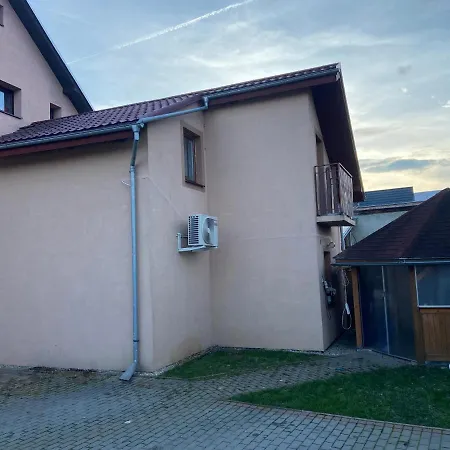 Privat Tilia Apartment Ivachnova Exterior photo